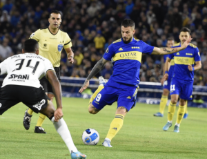 Boca Juniors-ARG 1 x 1 Corinthians - Timão segura empate e encaminha vaga nas oitavas