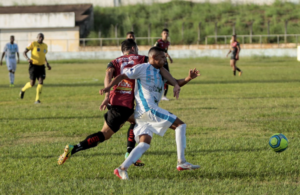 Jogo da Série D começa após médico do clube chegar com ambulância no estádio