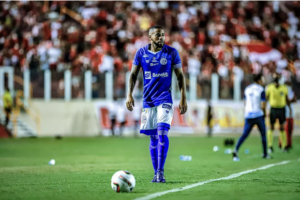 Série B: CSA 'dá chapéu' em time da Série D e repatria lateral