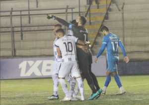 Série C: Técnico do São José valoriza vitória com gols de goleiro: 'Importante demais'