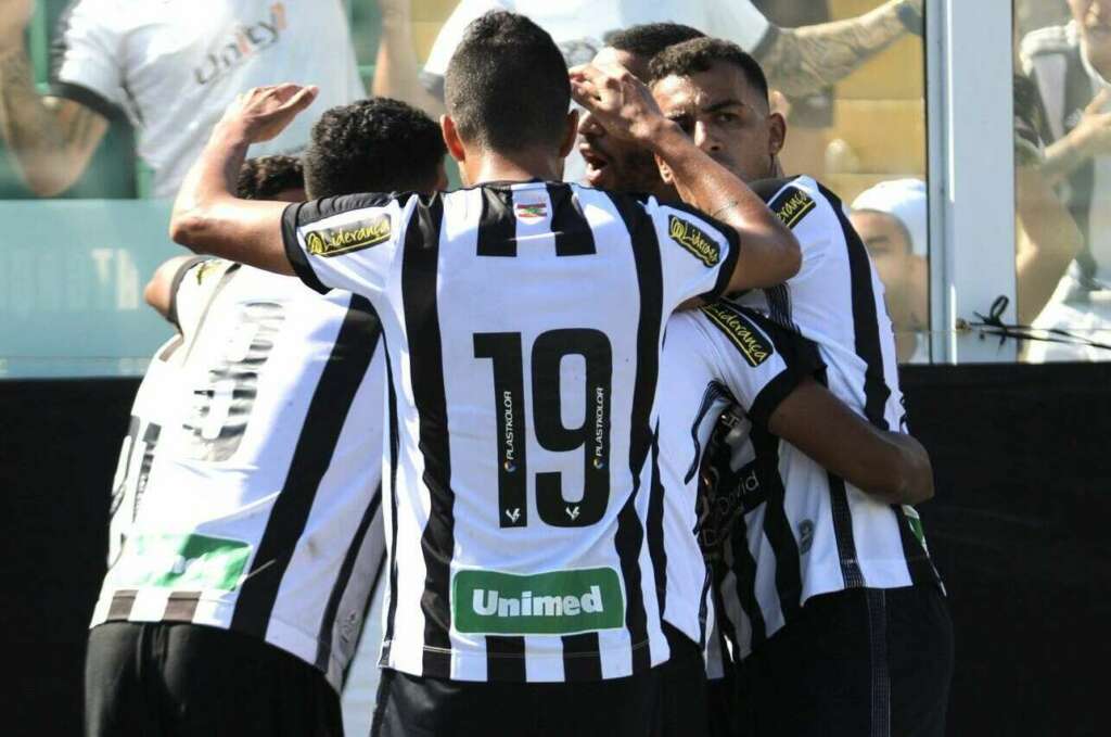 Figueirense x Ferroviário-CE – Pra colar no líder da Série C