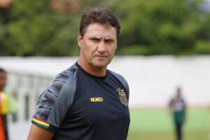 Vapt, vupt! América-RN acerta com ex-técnico da Ponte Preta para a Série D