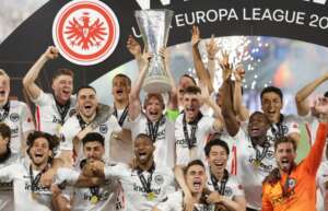 LIGA EUROPA: Frankfurt bate Rangers e é campeão após 42 anos