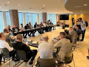 Clubes formulam contraproposta e esperam aproximação com a Libra em nova reunião