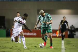 São Paulo 2 x 0 Juventude - Sem espetáculo, Tricolor avança
