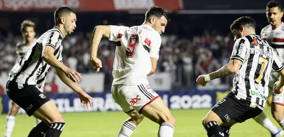 São Paulo 2 x 2 Ceará - Tricolor empata e perde a chance de dormir líder do Brasileirão