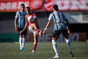 Vila Nova 0 x 0 Grêmio - Mais um empate e fora do G4 da Série B