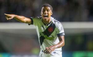 Série B: Pré-convocado, volante desfalca Vasco contra Grêmio e Cruzeiro