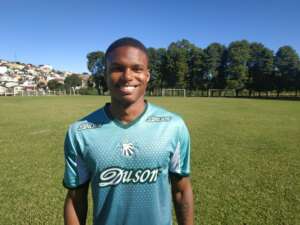 Série D: Atacante com passagens por Boa Vista e Paraná Clube chega para reforçar a Caldense