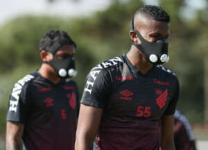 The Strongest-BOL x Athletico-PR - Tá pressionado