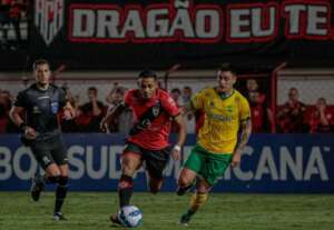 Airton avalia momento do Atlético-GO e projeta clássico com Goiás