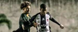 Botafogo-PB 2 x 1 Altos-PI - Belo chega ao G-8 e Jacaré continua no Z-4