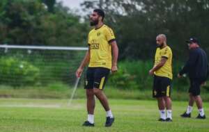 Série B: Zagueiro e capitão retorna ao Brusque diante da Ponte Preta