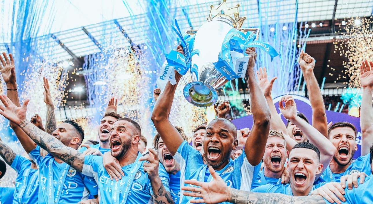 INGLÊS: Com virada histórica, Manchester City conquista título por 1 ponto