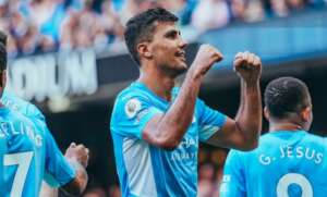 INGLÊS: Manchester City sobra contra Newcastle e fica perto do título