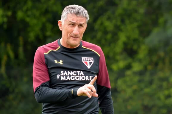 Edgardo Bauza enfrenta problemas de saúde