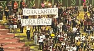 Classificação do Flamengo é marcada por protestos da torcida