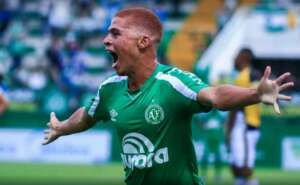 Chapecoense empresta meia para time da Série C