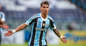 Série B: Atacante ignora médicos do Grêmio e faz tratamento com células-tronco