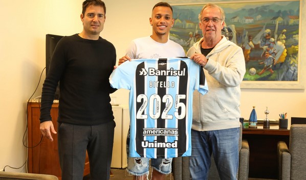 Série B: Grêmio renova com meia destaque até 2025