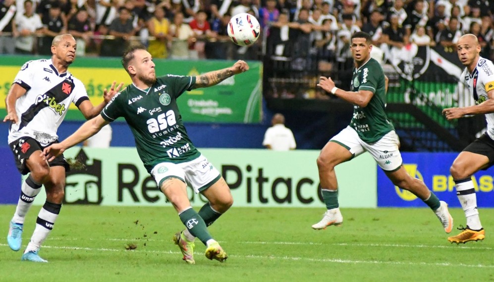 Guarani 0 x 0 Vasco - Jogo intenso diante de 33 mil em Manaus 5 guarani vasco 01