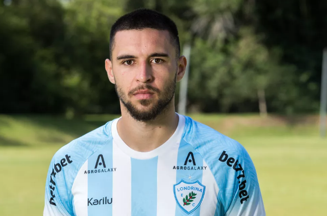 Série D: Azuriz-PR contrata lateral que estava no Londrina 2 Lateral direito ex-Londrina reforla o Azuriz