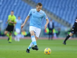 Grêmio fecha acordo e Lucas Leiva retorna após 15 anos