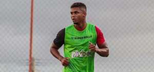 Série C: Zagueiro do Campinense diz estar preparado para fazer estreia