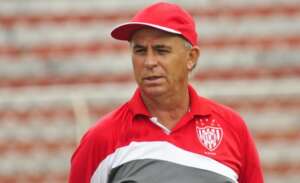 Noroeste renova com Martins para temporada de 2023