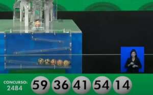 Loterias: Mega-Sena acumula e vai pagar R$ 100 milhões