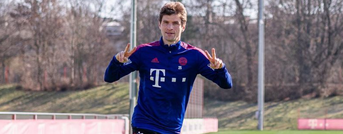 Müller renova com o Bayern
