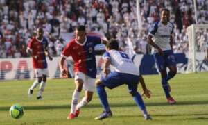 Paraná 1 x 0 Santo André - Tricolor mais líder do que nunca
