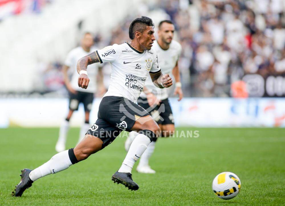 paulinho corinthians 2022 01