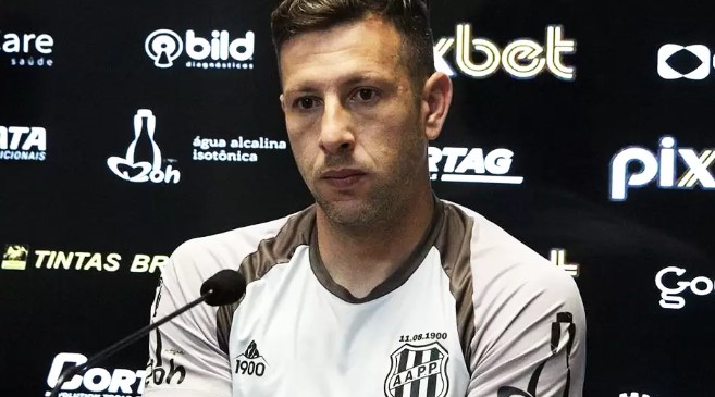 Série B: Zagueiro da Ponte Preta fala sobre mudança de data do jogo contra o Sport