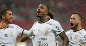 LIBERTADORES: Corinthians luta para se manter na liderança contra o Boca Juniors