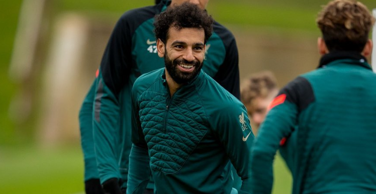 Salah treina no Liverpool