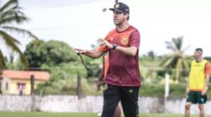 Série B: Léo Condé esboça Sampaio Corrêa para pegar o Guarani