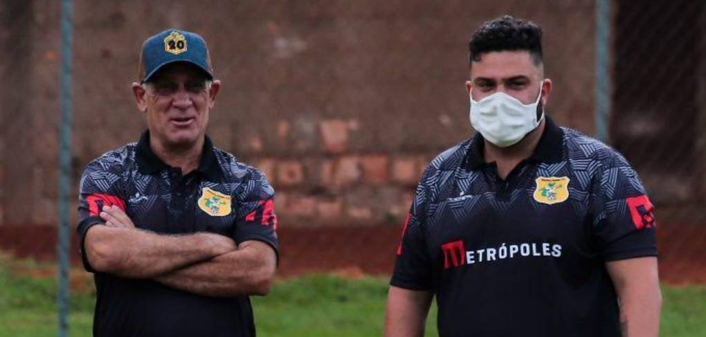Série D: Técnico deixa o Brasiliense e filho assume o cargo