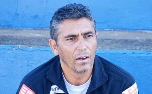 Vavilson Santos, técnico da Santacruzense