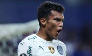 Palmeiras revela punição ao atacante Gabriel Veron após vídeo na balada