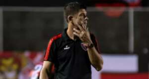 Série C: Vitória pode ter reforço na defesa contra Confiança