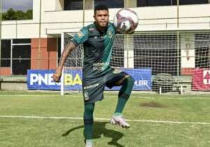 Ex-atacante do Vasco está de saída do América-MG