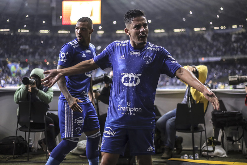 Cruzeiro 2 x 1 Sport - Raposa vira e dispara na liderança da Série B
