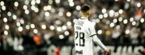 Corinthians deve ter Ádson titular no primeiro jogo da decisão