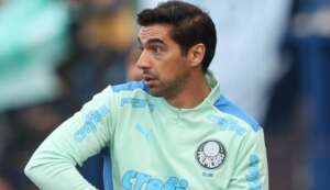 Brasileirão: Meia do Palmeiras lamenta empate, mas comemora ponto ganho no Sul