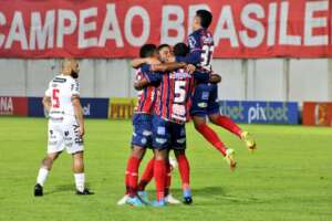 Brusque 0 x 2 Bahia - Com Enderson de olho, Tricolor vence e alivia pressão!