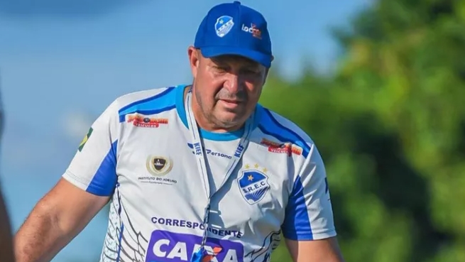 Chiquinho Viana, técnico do São Raimundo-RR na Série D