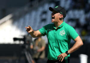 Após longa reunião, Juventude demite treinador e executivo de futebol