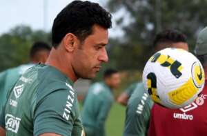 Fred vai enfrentar julgamento no TJD-RJ por expulsão na partida contra o Botafogo