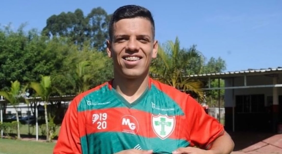 Richard, novo atacante da Portuguesa na Copa Paulista